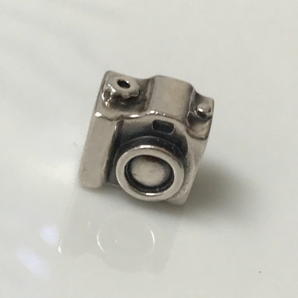 Pandora camera charm